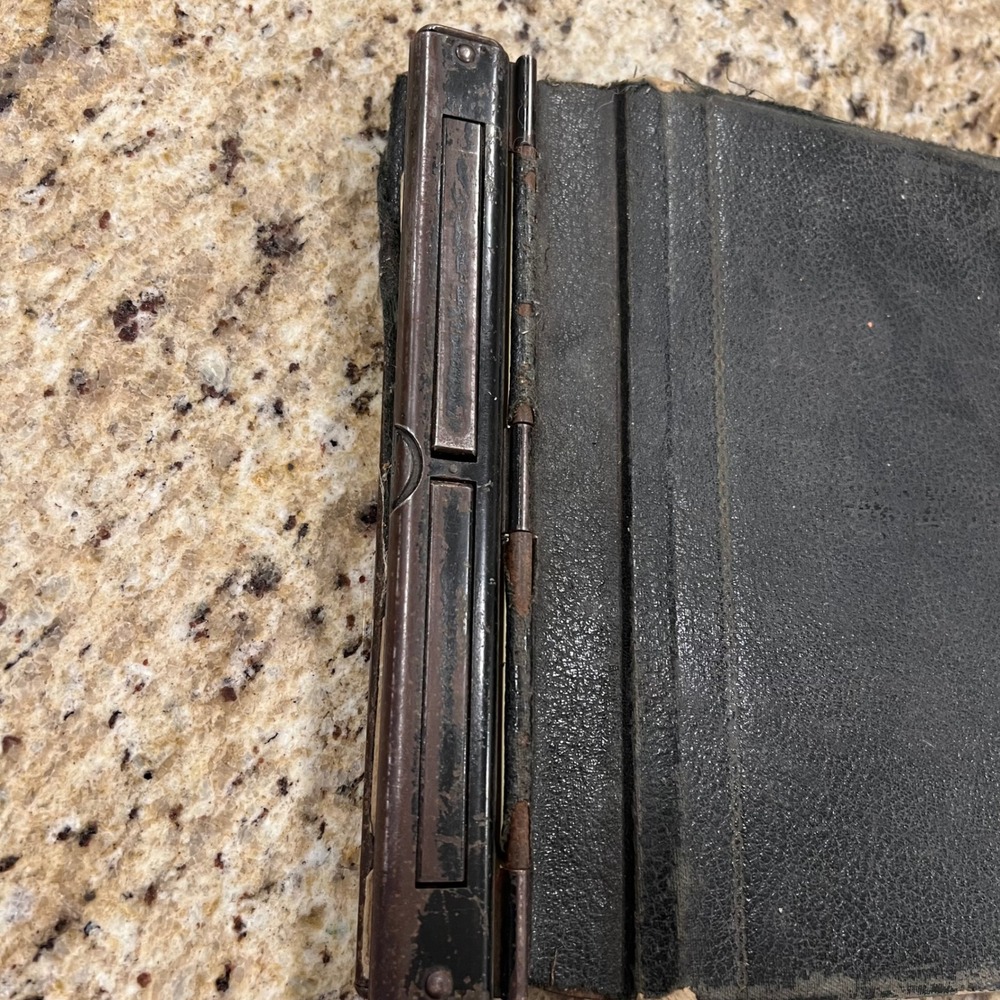 Vintage Wilson Jones Company Ledger Binder Black FauxLeather Metal Locking Spine - Picture 2 of 9